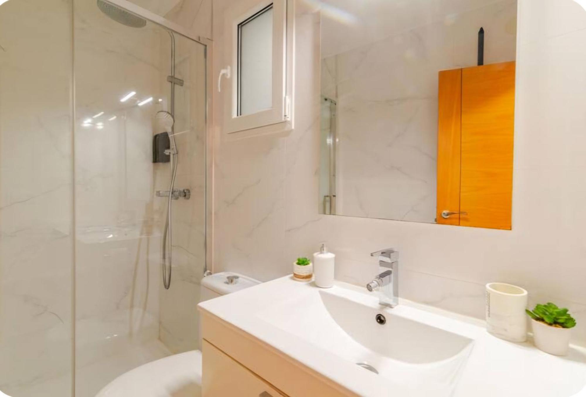 Hermoso Apartamento Cerca Al Mar بلانيس المظهر الخارجي الصورة