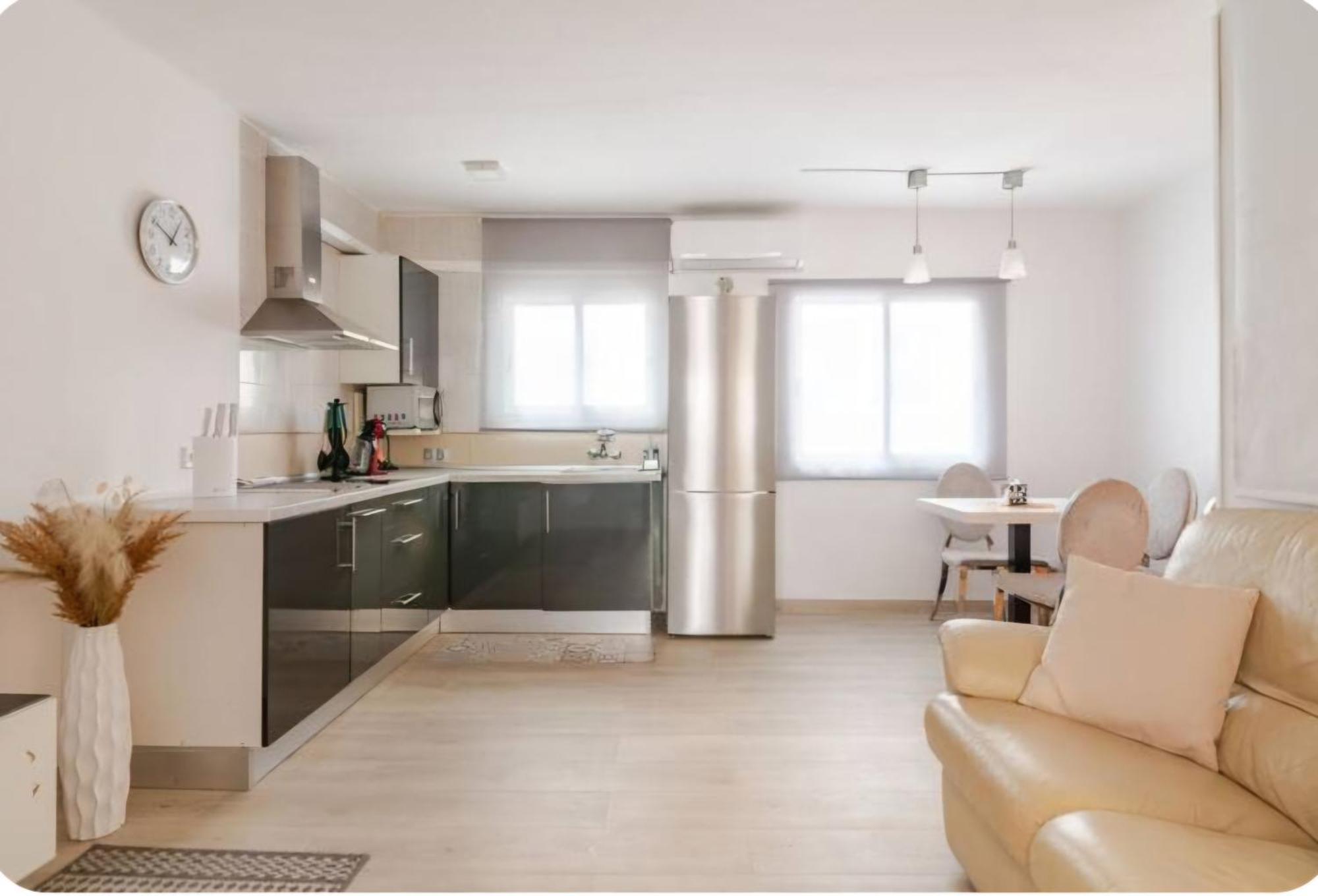 Hermoso Apartamento Cerca Al Mar بلانيس المظهر الخارجي الصورة