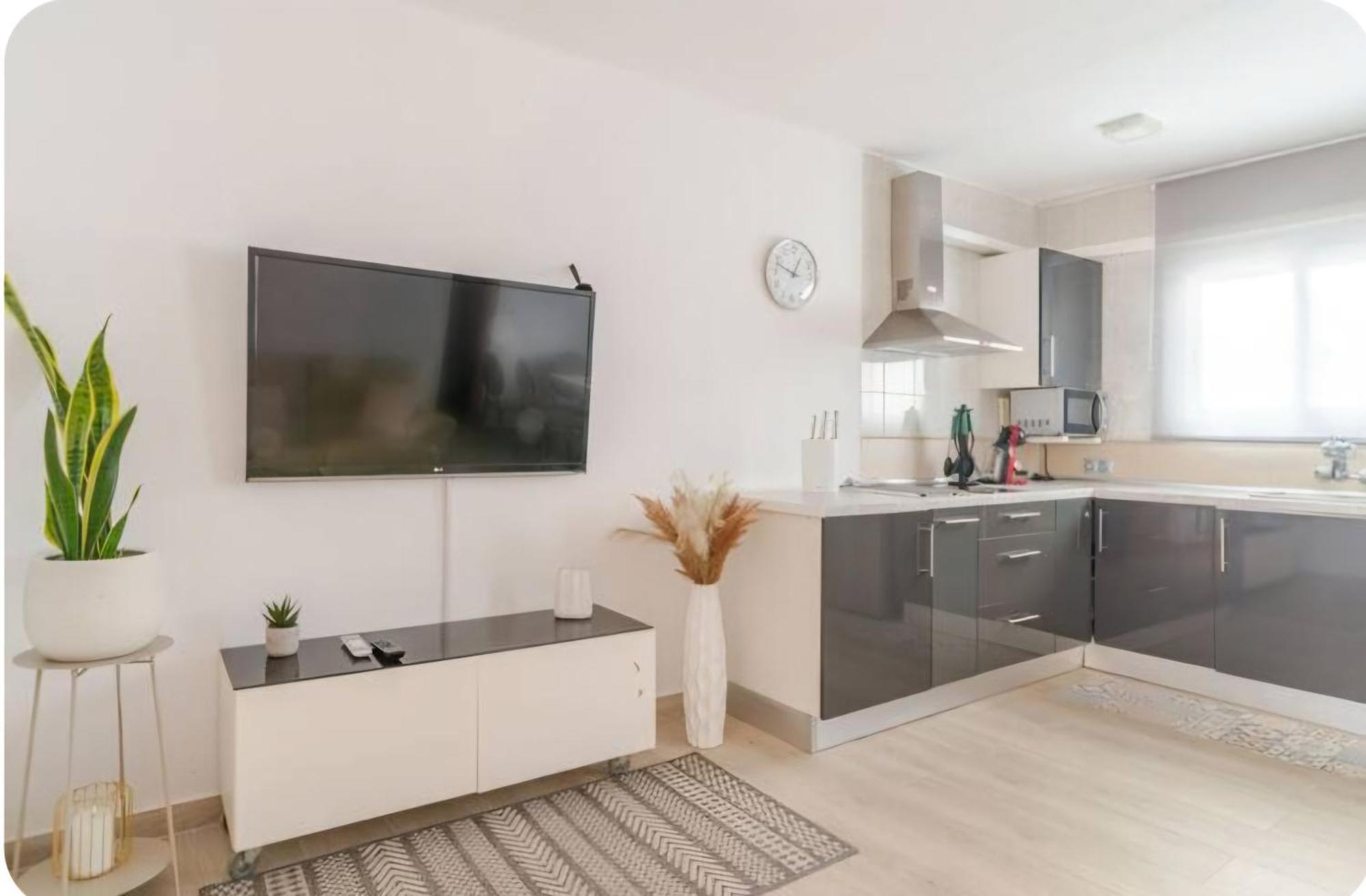 Hermoso Apartamento Cerca Al Mar بلانيس المظهر الخارجي الصورة